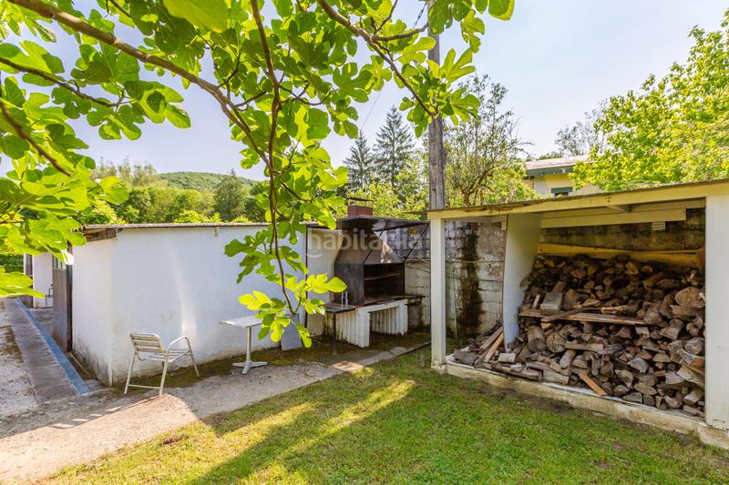 Foto dc270a51-eda0-470f-98c6-f9b961940d60. Casa en burutain - calle bentaldea 44 inmobiliaria cidenar vende este espectacular chalet construido en una parcela de 4.410 metros en Anue