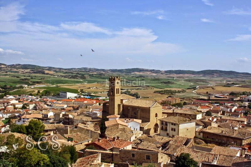 Foto f52e4037-9a7f-432a-8806-6e94a5c8a1ae. Terrain résidentiel dans Artajona - calle miguel de irizar 0 dans Artajona