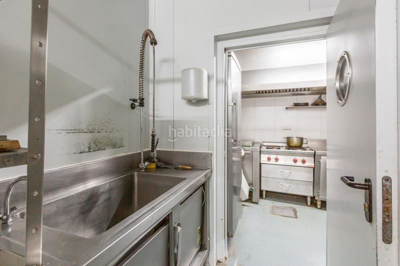 Foto d1398a5a-c7aa-4148-9950-771372a041c0. Local comercial en Berriozar - calle etxaburua 15 local carniceria en Berriozar