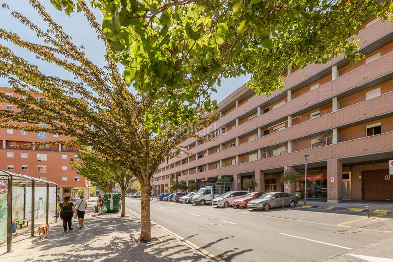 Foto dd5d9209-c7fe-461d-9b50-84c033d05ad9. Local comercial en Berriozar - calle etxaburua 15 local carniceria en Berriozar