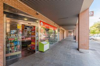 Local commercial à Berriozar - calle etxaburua 15. Local carniceria