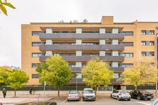 Etagenwohnung  Pamplona-iruña - calle madres de la plaza de mayo 43. Piso luminoso en nueva artica