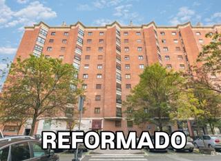 Appartement à Pamplona-iruña - calle sandoval 3. Piso reformado en 1er ensanche