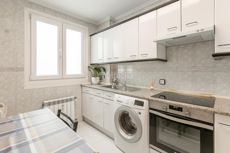 Foto e8278d15-f628-47b7-a9a3-99ba762e9f54. Rent flat in pamplona-iruña - avenida navarra 10 in Pamplona / Iruña