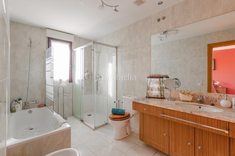 Foto 5c600baf-0840-4a4e-a4d6-3f78d6924aa4. Maison avec chauffage parking piscine dans Larragueta Berrioplano