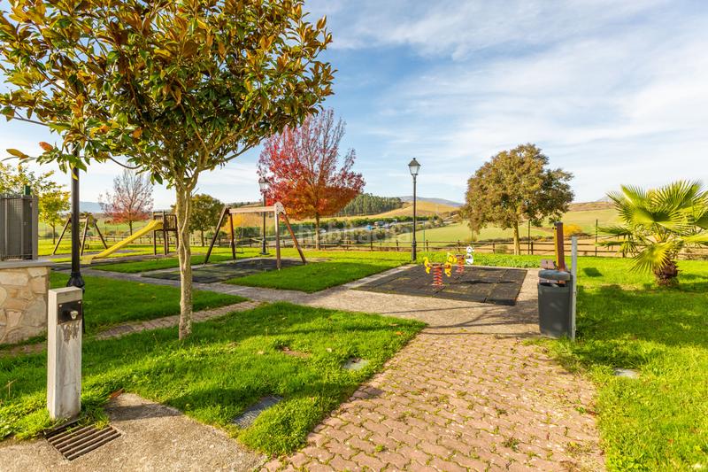 Foto 95e9308c-0a15-4332-8a5b-75bca8217a8a. Maison avec chauffage parking piscine dans Larragueta Berrioplano