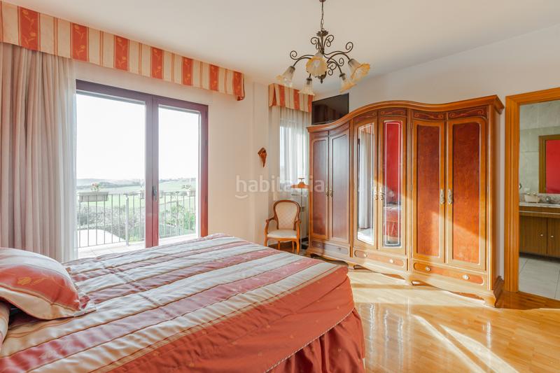 Foto cdad9a12-74fd-45ad-93b7-ad704a7b68e4. Maison avec chauffage parking piscine dans Larragueta Berrioplano