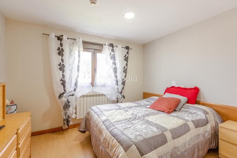 Foto 2835de88-dd35-4732-b441-62a40bdd8573. Casa a Unzué - ctra. a pamplona a Unzué