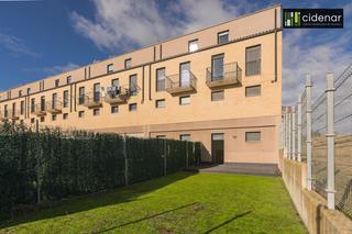 Maison  Olite - mazuelo 32. Vivienda unifamiliar adosada en esquina vpo en olite