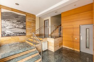 Pis en Pamplona-iru�a - monasterio de zilveti 3. Estupendo piso en san juan, cercano al centro, con cuatro habita