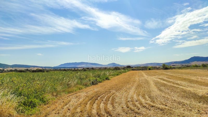 Foto aff60098-22a2-4ff3-a347-ac1599c24ceb. Finca rústica a Muruzábal
