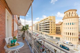 Pis en Pamplona-iru�a - avenida gal�cia 14. En el segundo ensanche de pamplona,  se encuentra esta vivienda