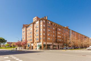 Pis en Pamplona-iru�a - ochagavia 3. Rochapea calle ochagavia