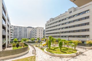 Pis  Soto lezkairu - joaquin imaz martinez 1. Precioso piso de 4habitaciones, dos baños, cocina y salon indepe