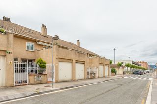 Casa aparellada  Berriozar - calle askatasuna. Se vende vivienda pareada en berriozar en calle askatasuna