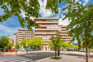 Pis a Pamplona - monasterio de aberíin 4. Precioso luminoso y amplio piso exterior de 4 hab, dos baños ter