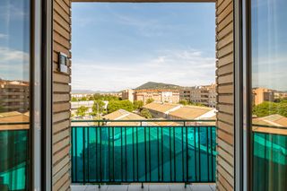 Appartement  Burlada-burlata - paseo la paz 5. Estupendo piso con vista abiertas, luminoso. gran salóncomedor,