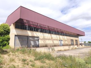 Capannone industriale in Cintruénigo. Nave en el poligono industrial de cintruenigo
