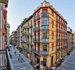 Àtic  Pamplona - calle estafeta 81. Se vende precioso ático en estafeta con licencia turística