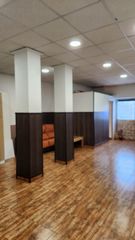 Rent Business premise in Villava - avenida serapio huici 8. Local villava alquiler solo para negocio o actividad