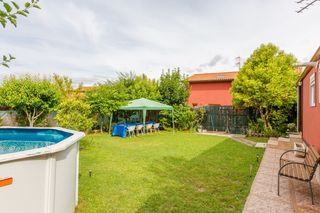 Fondo rustico  Calle orradre 11. Oportunidad en domeño! parcela de 305 m con destino edificable a