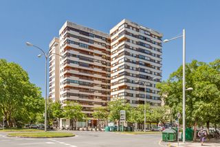 Àtic  Pamplona-iruña - avenida sancho el fuerte. Atico con 4 terrazas e impresionantes vistas a pamplona.