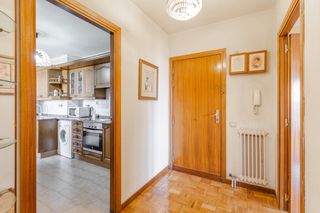 Location Appartement  Pamplona-iruña - malon de chaide. Piso alquiler solo estudiantes en ermitagañamendebaldea