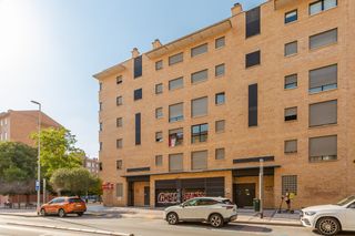 Etagenwohnung in Pamplona-iruña - avenida marcelo celayeta 121