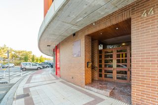 Alquiler Piso  Pamplona-iruña - benjamin de tudela 44. En alquiler piso en la exclusiva zona de mendebaldea, pamplonair