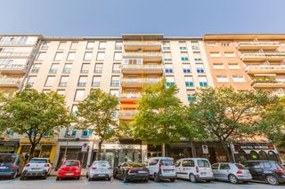 Appartement  Pamplona-iruña - monasterio de urdax. Venta de piso en el barrio de san juan