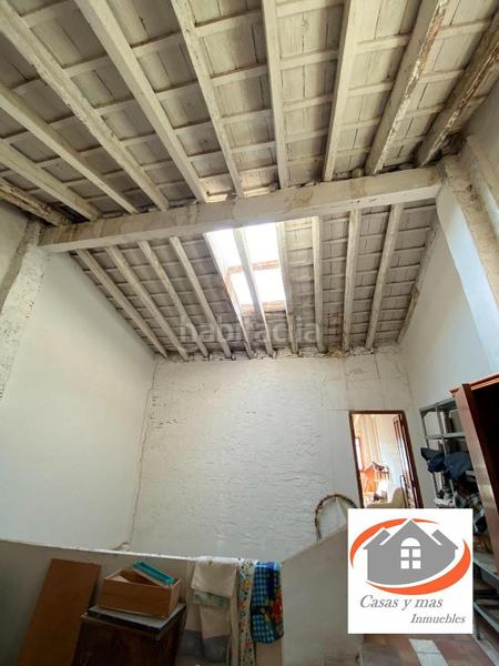 Foto 01aadce4-b3db-43cd-92e4-64e36cc50d4f. Casa  para restaurar en pleno centro en Borriol