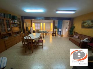 Casa  San vicente. Casa en venta en eslida, con 407 m2 y 13 habitaciones y 8 baños.