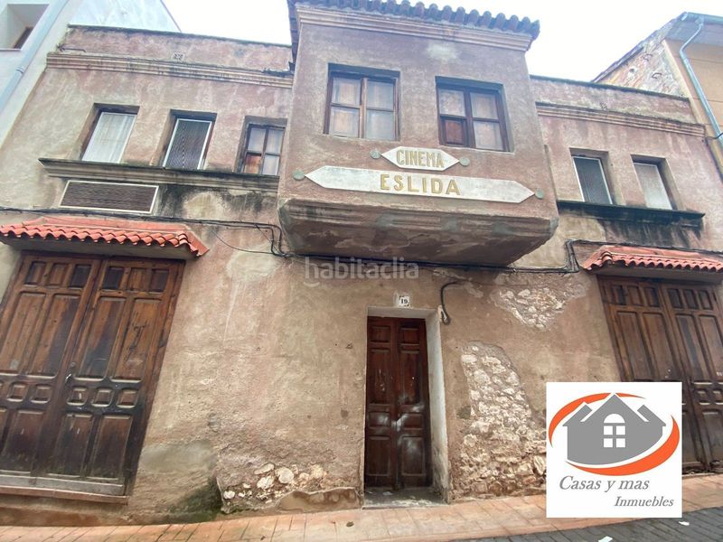 Foto 3c15a4de-6ede-4181-8df3-00f340bfd468. Edifici a Eslida