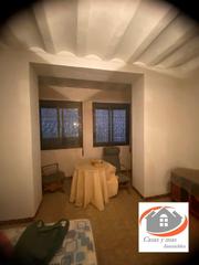 Casa a Eslida. Casa en venta