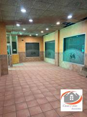 Lloguer Local Comercial a Avenida Alemania-Italia. Local en alquiler