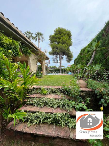 Foto 73542360-b50f-4192-aa33-14d541cfa534. Chalet mit heizung parking pool in El Grao Castellón de la Plana