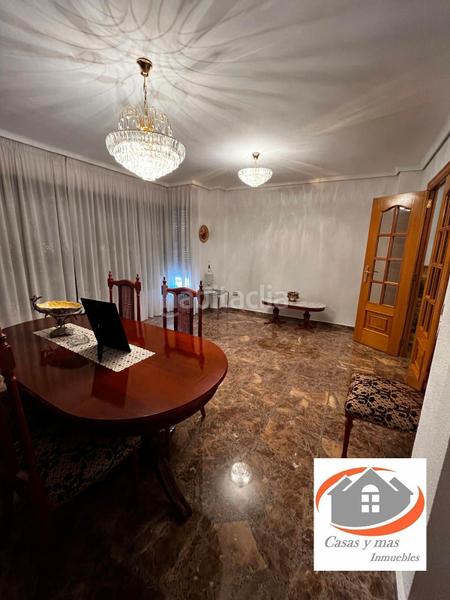 Foto 27f2147f-f232-4ef2-86d1-0f028dd10404. Casa amb aparcament a Avenida Alemania-Italia Villarreal / Vila - real