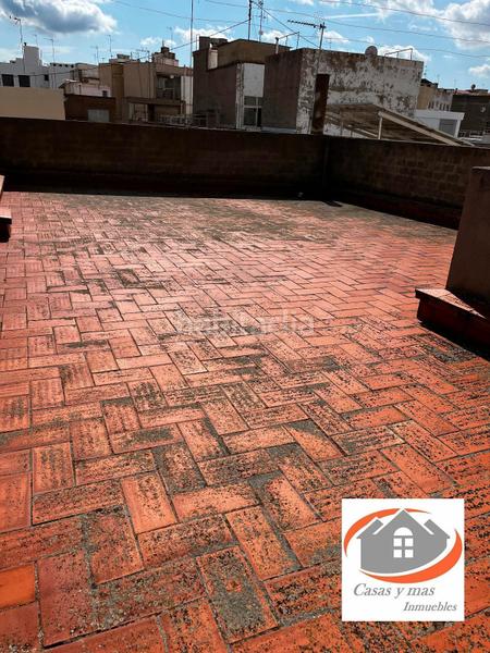 Foto 74dfb2fa-cddf-4f96-a0bc-6b0c9e9dde23. Casa amb aparcament a Avenida Alemania-Italia Villarreal / Vila - real