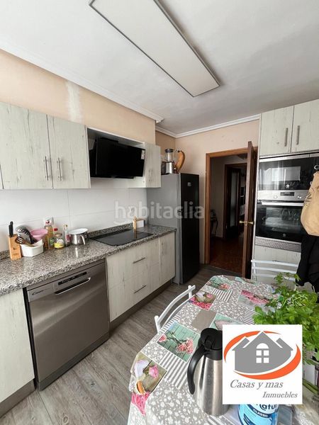 Foto f273ef33-d5ed-4e27-8dd1-cd9914b1a983. Pis amb aparcament a Llombai Burriana