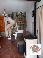 Haus  Reyes catolicos. Casa de pueblo reformada
