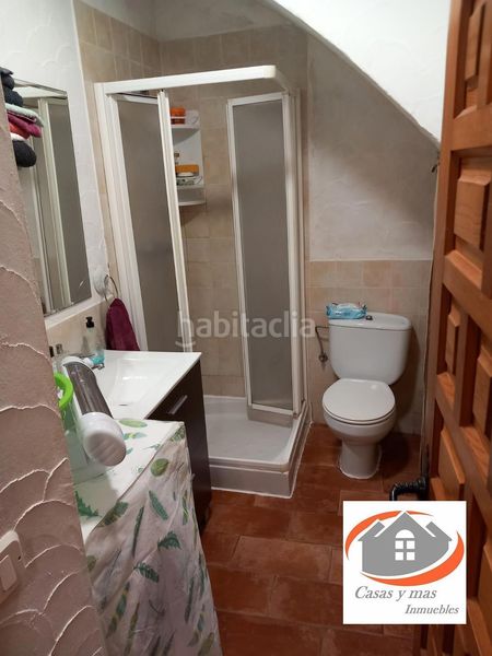 Foto b3ff335c-bd16-4709-9a72-c842e1011784. Casa a Eslida