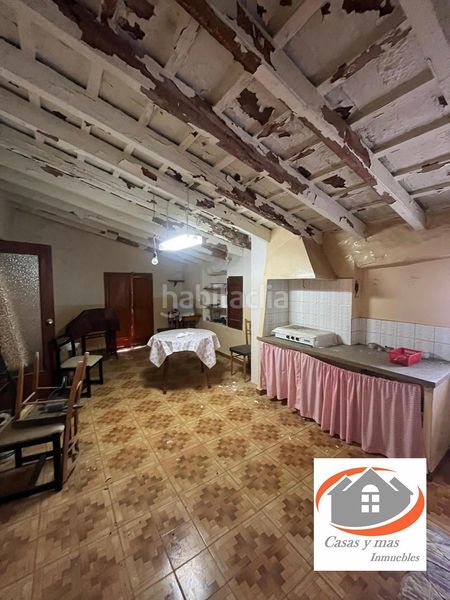 Foto 0d5bad62-eae5-4a41-9d7e-a570122b2c0b. Casa amb calefacció aparcament a Eslida