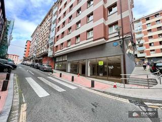 Local Comercial en Calle Zumaia Kalea