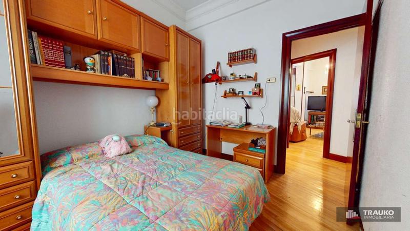 Foto b0a83d2f-97c0-4ae2-bb83-8a751aa87102. Appartamento con riscaldamento in Zurbaran Bilbao