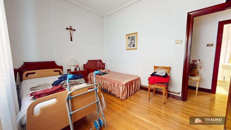 Foto 50b8c19f-068f-45cd-887f-dd80505e1d38. Piso en Zurbaran Bilbao
