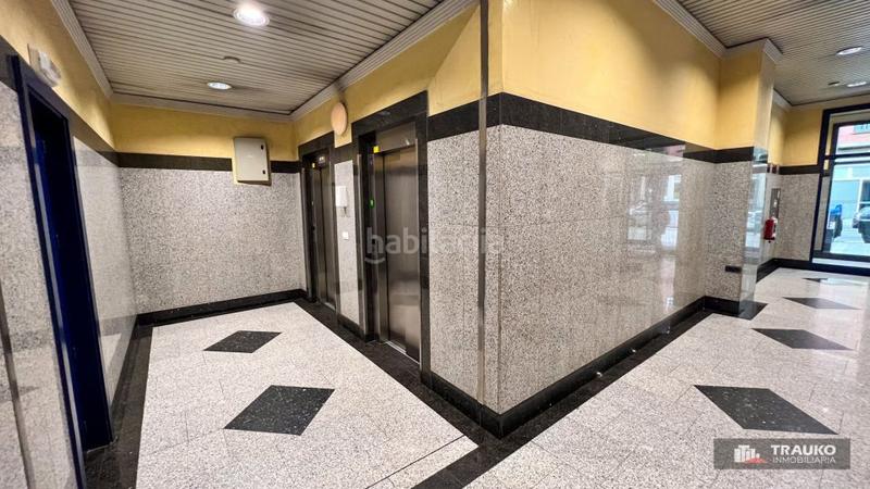 Foto 935a5158-f7f5-4b0e-9775-7d79b44d8e77. Office space with heating in Bolueta Bilbao