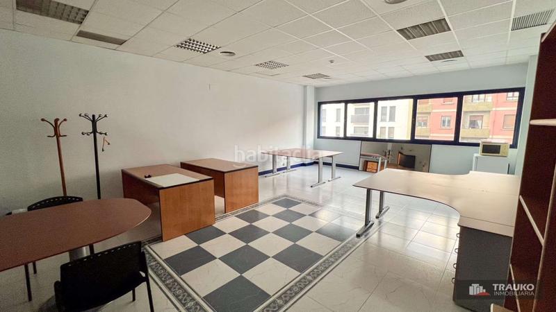 Foto 12b9b3b8-e73c-4082-9d1f-7a4c41e80767. Ufficio con riscaldamento in Bolueta Bilbao