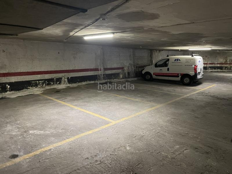Foto eb567e22-a99e-48d6-aa6e-9d845596cce1. Parking coche en Matiko - Ciudad Jardín Bilbao