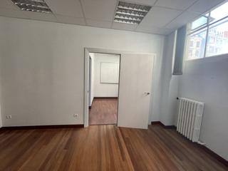 Lloguer Local Comercial  Iparraguirre kalea