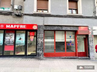 Lloguer Local Comercial  Trauko kalea. Trauko local en alquiler a pie de calle ideal como oficina